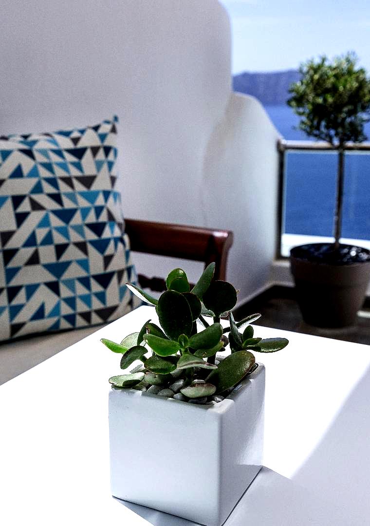 Nevma Suites